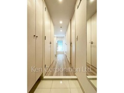 玄関 ※写真・画像は実際と異なる場合がございます。部屋写真は同一タイプのものです。（ただし、画像中にタイプ名の記載がある場合はその記載内容を優先します。）