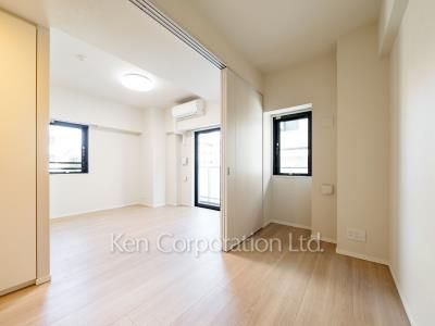 市谷台町坂フロントの写真 ベッドルーム ※2階の同じ間取タイプを撮影。仕様が異なることがあります。