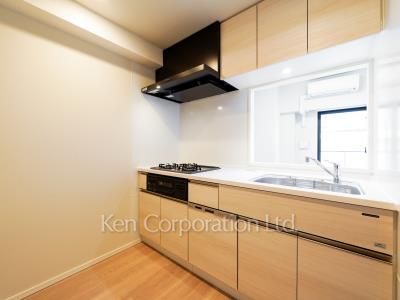 市谷台町坂フロントの写真 キッチン ※2階の同じ間取タイプを撮影。仕様が異なることがあります。