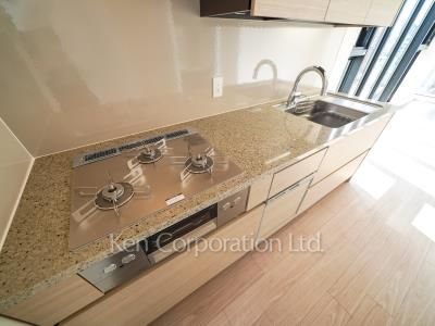 キッチン ※11階の同じ間取タイプを撮影。仕様が異なることがあります。