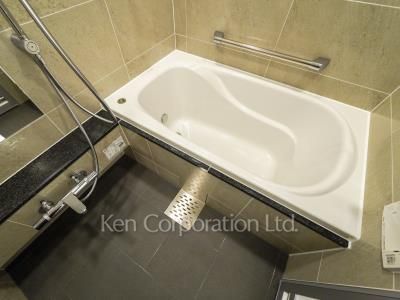 バスルーム ※11階の同じ間取タイプを撮影。仕様が異なることがあります。