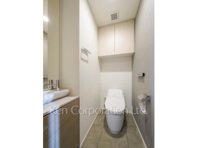 トイレ ※11階の同じ間取タイプを撮影。仕様が異なることがあります。