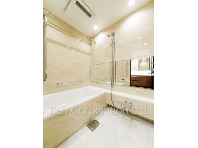 ラ・トゥール新宿ファーストの写真 バスルーム ※23階の同じ間取タイプを撮影。仕様が異なることがあります。