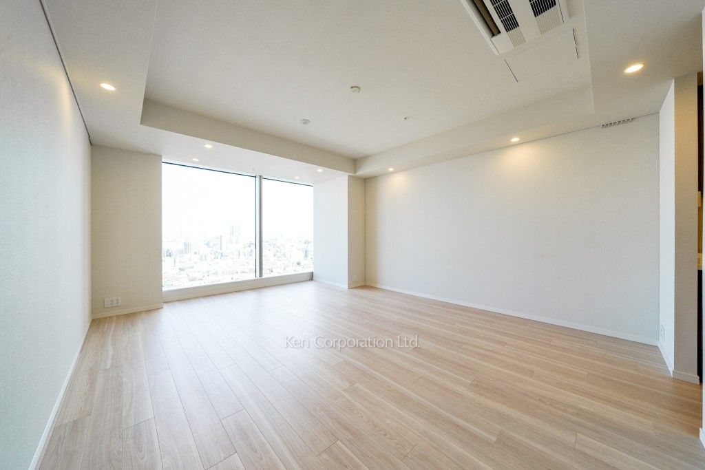 ラ・トゥール新宿ファーストの写真 居室（LDなど） ※23階の同じ間取タイプを撮影。仕様が異なることがあります。