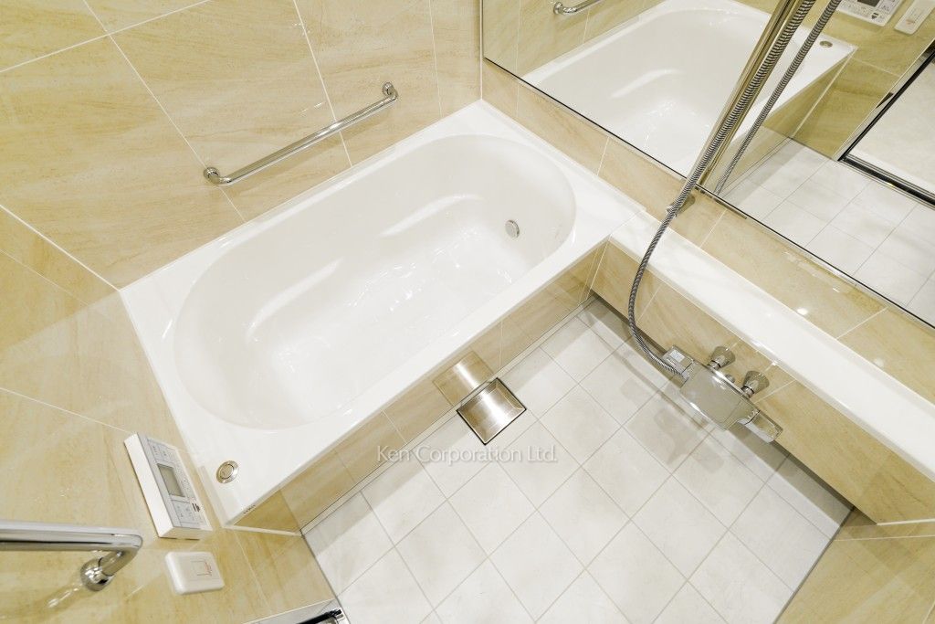 ラ・トゥール新宿ファーストの写真 バスルーム ※23階の同じ間取タイプを撮影。仕様が異なることがあります。