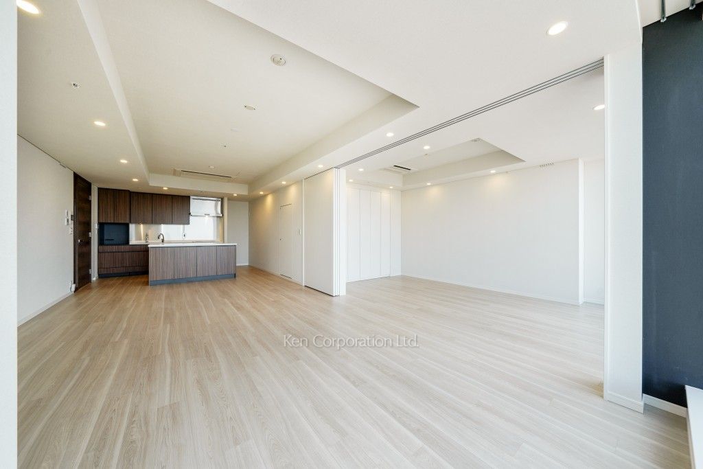 ラ・トゥール新宿ファーストの写真 居室（LDなど） ※29階の同じ間取タイプを撮影。仕様が異なることがあります。