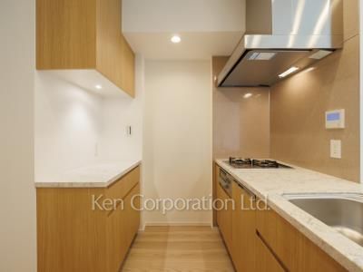 リビオレジデンス西麻布の写真 キッチン ※8階の同じ間取タイプを撮影。仕様が異なることがあります。