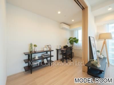 DEN　※MODEL ROOM