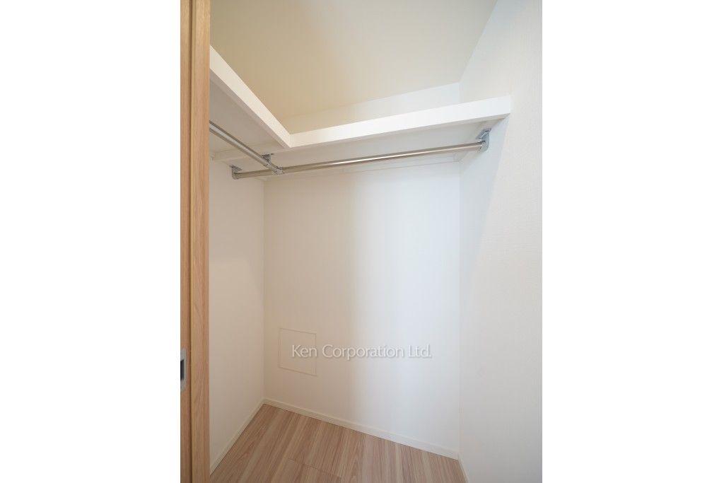 リビオレジデンス西麻布の写真 ウォークインクローゼット ※15階の同じ間取タイプを撮影。仕様が異なることがあります。