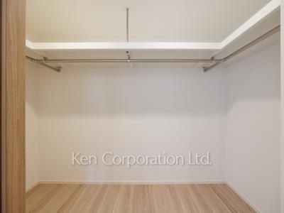 ウォークインクローゼット ※20階の同じ間取タイプを撮影。仕様が異なることがあります。