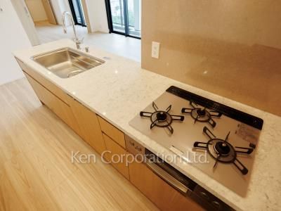 キッチン ※20階の同じ間取タイプを撮影。仕様が異なることがあります。