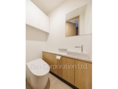 トイレ ※20階の同じ間取タイプを撮影。仕様が異なることがあります。