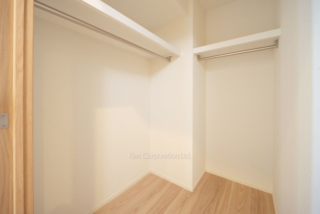 リビオレジデンス西麻布の写真 ウォークインクローゼット ※28階の同じ間取タイプを撮影。仕様が異なることがあります。