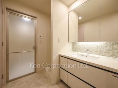 LEGASIS Daikanyamaの写真 パウダールーム