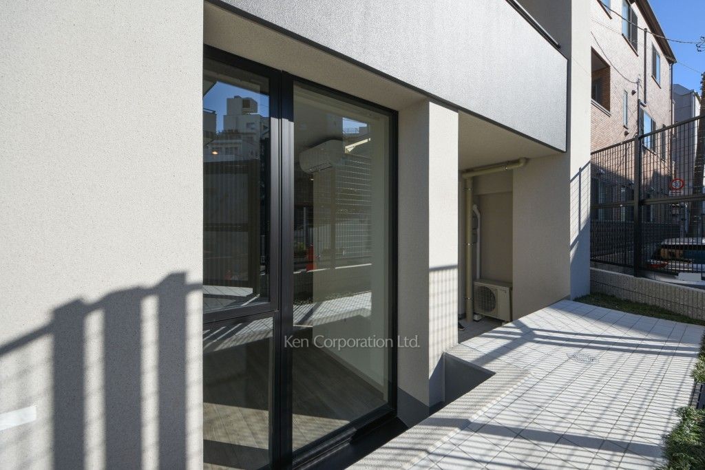 LEGASIS Daikanyamaの写真 テラス