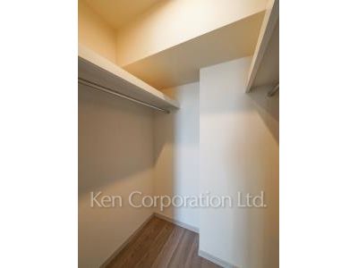 LEGASIS Daikanyamaの写真 ウォークインクローゼット