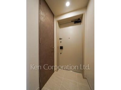 LEGASIS Daikanyamaの写真 玄関