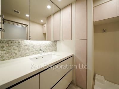 LEGASIS Daikanyamaの写真 パウダールーム