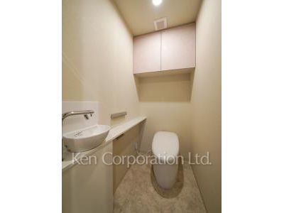 LEGASIS Daikanyamaの写真 トイレ