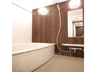バスルーム ※写真・画像は実際と異なる場合がございます。部屋写真は同一タイプのものです。（ただし、画像中にタイプ名の記載がある場合はその記載内容を優先します。）