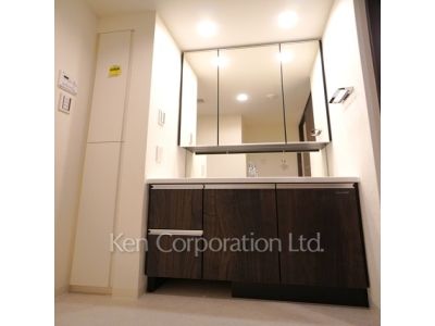 パウダールーム ※写真・画像は実際と異なる場合がございます。部屋写真は同一タイプのものです。（ただし、画像中にタイプ名の記載がある場合はその記載内容を優先します。）