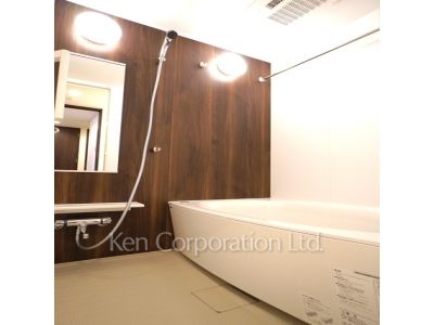 バスルーム ※写真・画像は実際と異なる場合がございます。部屋写真は同一タイプのものです。（ただし、画像中にタイプ名の記載がある場合はその記載内容を優先します。）