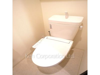 トイレ ※写真・画像は実際と異なる場合がございます。部屋写真は同一タイプのものです。（ただし、画像中にタイプ名の記載がある場合はその記載内容を優先します。）