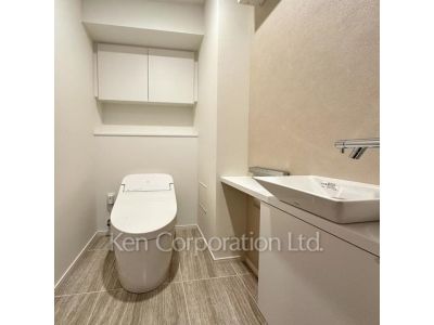 トイレ ※写真・画像は実際と異なる場合がございます。部屋写真は同一タイプのものです。（ただし、画像中にタイプ名の記載がある場合はその記載内容を優先します。）