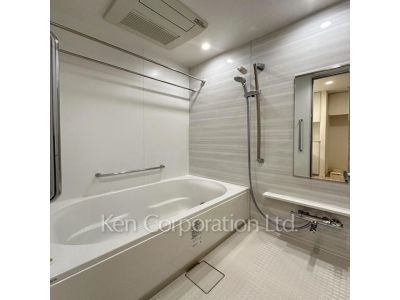 バスルーム ※写真・画像は実際と異なる場合がございます。部屋写真は同一タイプのものです。（ただし、画像中にタイプ名の記載がある場合はその記載内容を優先します。）