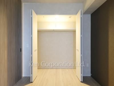 青朋レジデンスの写真 クローゼット ※13階の同じ間取タイプを撮影。仕様が異なることがあります。