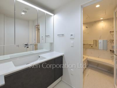 青朋レジデンスの写真 パウダールーム ※13階の同じ間取タイプを撮影。仕様が異なることがあります。