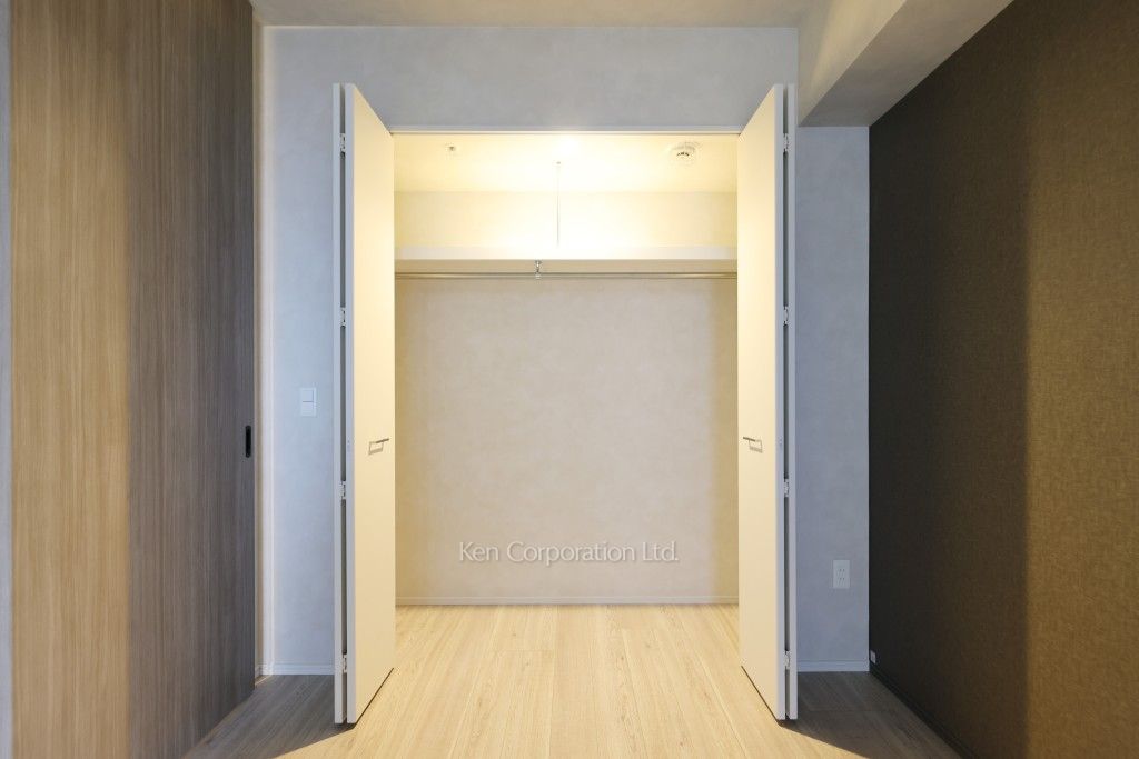 青朋レジデンスの写真 クローゼット ※13階の同じ間取タイプを撮影。仕様が異なることがあります。