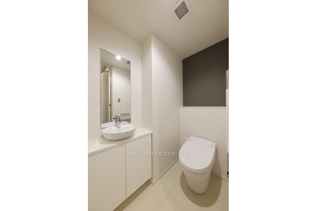 青朋レジデンスの写真 トイレ ※13階の同じ間取タイプを撮影。仕様が異なることがあります。