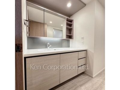 パウダールーム ※写真・画像は実際と異なる場合がございます。部屋写真は同一タイプのものです。（ただし、画像中にタイプ名の記載がある場合はその記載内容を優先します。）