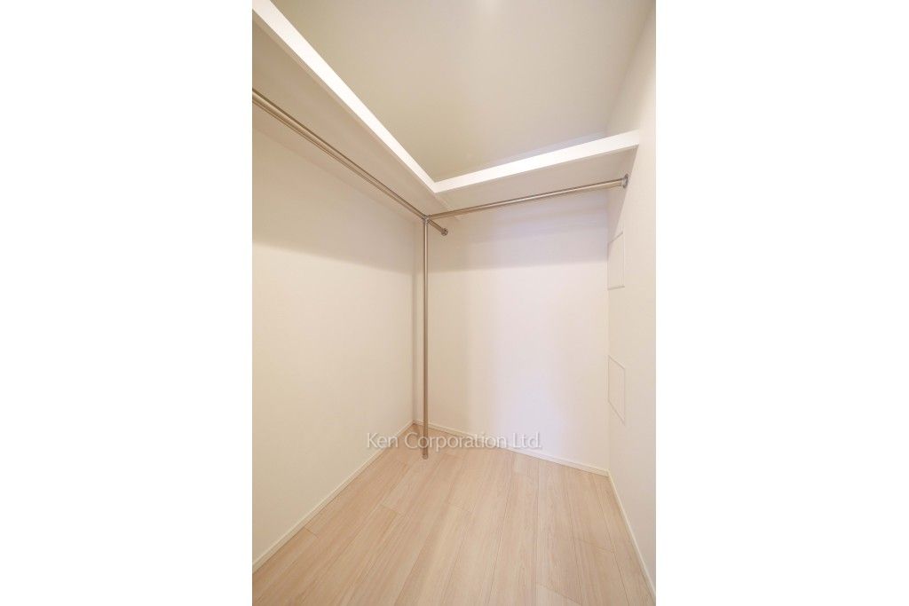 ザ・パークハビオ市ヶ谷イーストの写真 ウォークインクローゼット