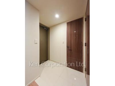 レガシス中目黒の写真 玄関 ※7階の同じ間取タイプを撮影。仕様が異なることがあります。