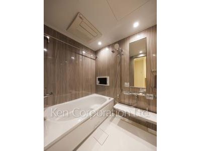 レガシス中目黒の写真 バスルーム ※13階の同じ間取タイプを撮影。仕様が異なることがあります。