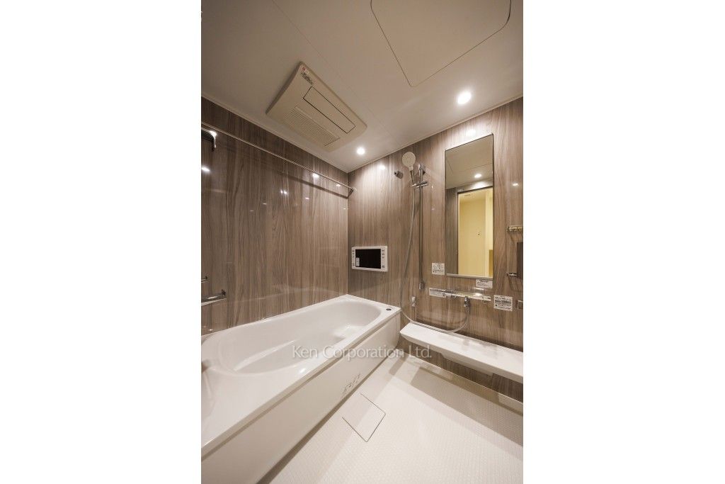 レガシス中目黒の写真 バスルーム ※13階の同じ間取タイプを撮影。仕様が異なることがあります。