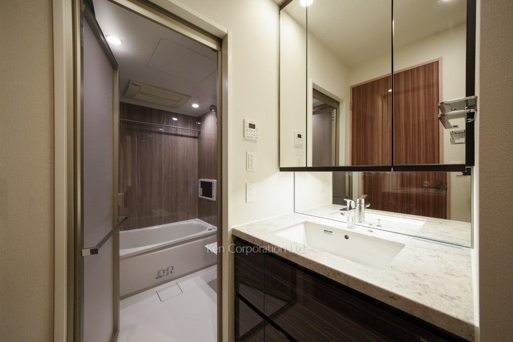 レガシス中目黒の写真 パウダールーム ※7階の同じ間取タイプを撮影。仕様が異なることがあります。