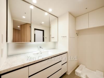 パウダールーム