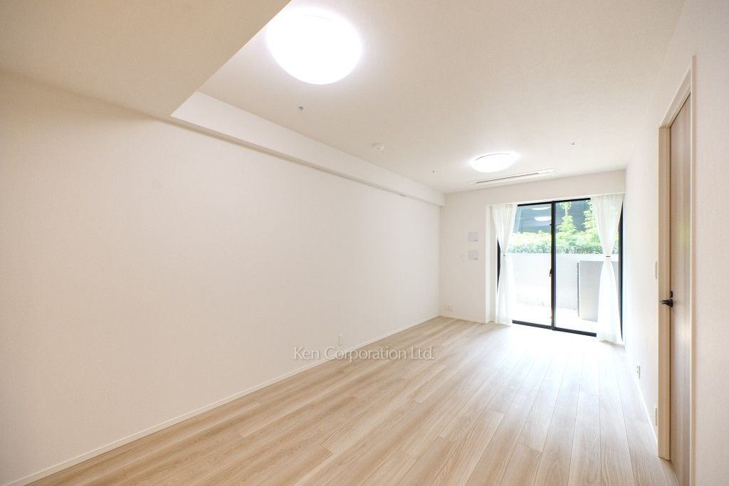 パークアクシスプレミア南青山五丁目の写真 居室（LDなど）