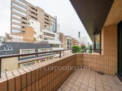 四番町ホームズの写真 バルコニー