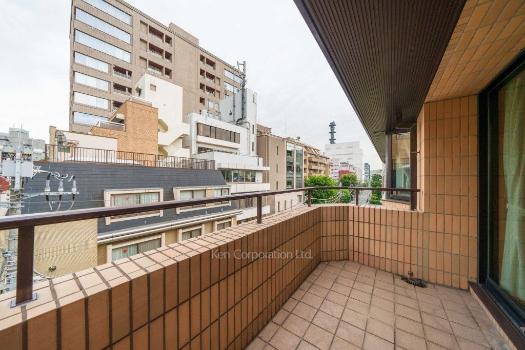 四番町ホームズの写真 バルコニー