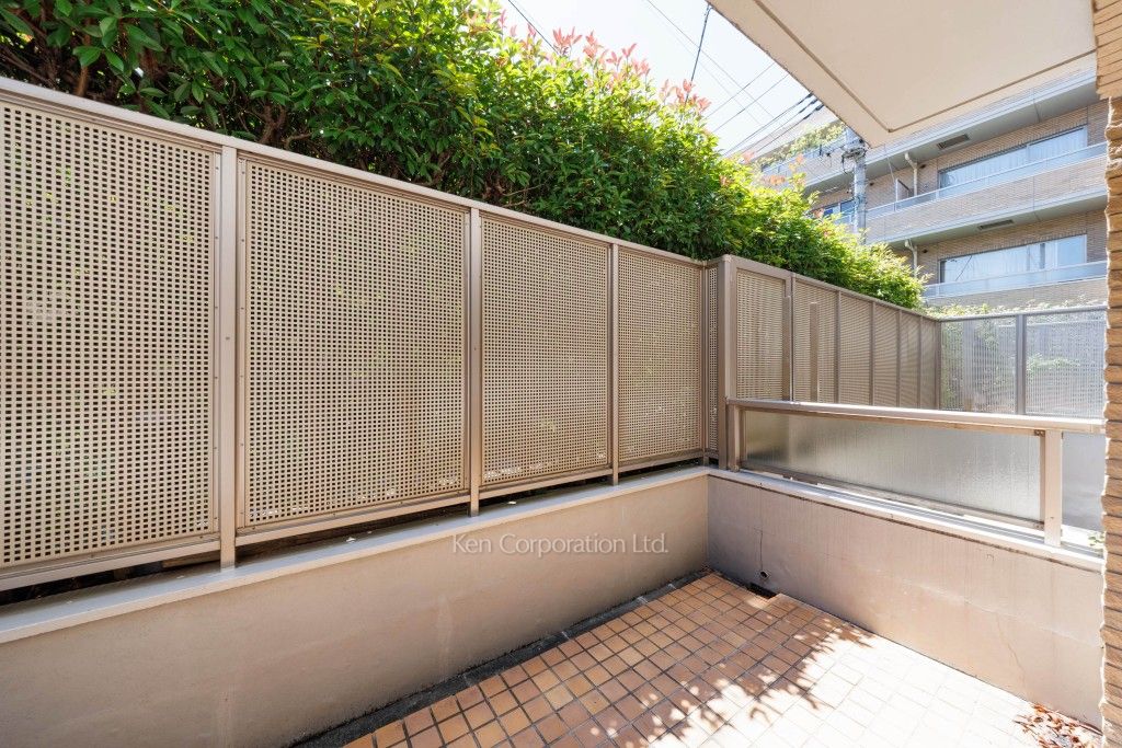 パークハウス市谷砂土原町レフィナールの写真 バルコニー