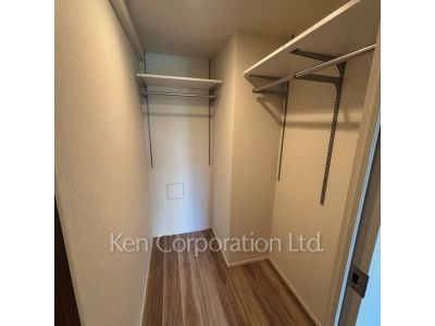 パークアクシス新宿百人町の写真 クローゼット等 ※写真・画像は実際と異なる場合がございます。部屋写真は同一タイプのものです。（ただし、画像中にタイプ名の記載がある場合はその記載内容を優先します。）