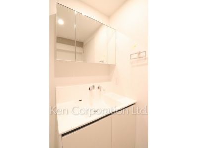 パウダールーム ※写真・画像は実際と異なる場合がございます。部屋写真は同一タイプのものです。（ただし、画像中にタイプ名の記載がある場合はその記載内容を優先します。）