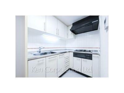 レジディア学芸大学の写真 キッチン ※写真・画像は実際と異なる場合がございます。部屋写真は同一タイプのものです。（ただし、画像中にタイプ名の記載がある場合はその記載内容を優先します。）