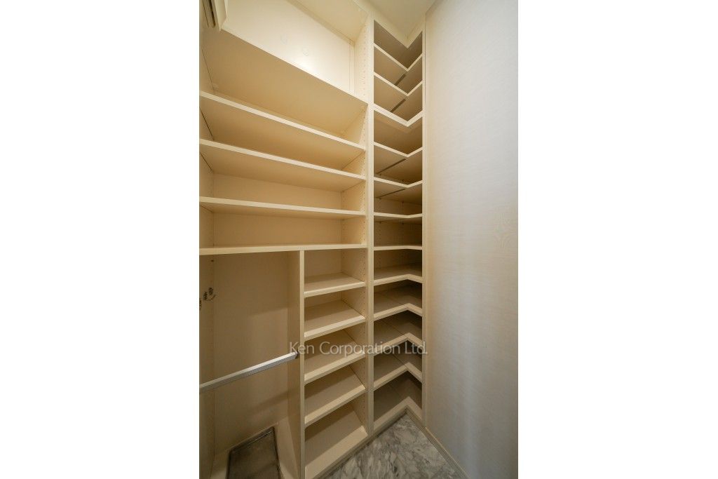 パークコート六本木ヒルトップの写真 シューズインクローゼット