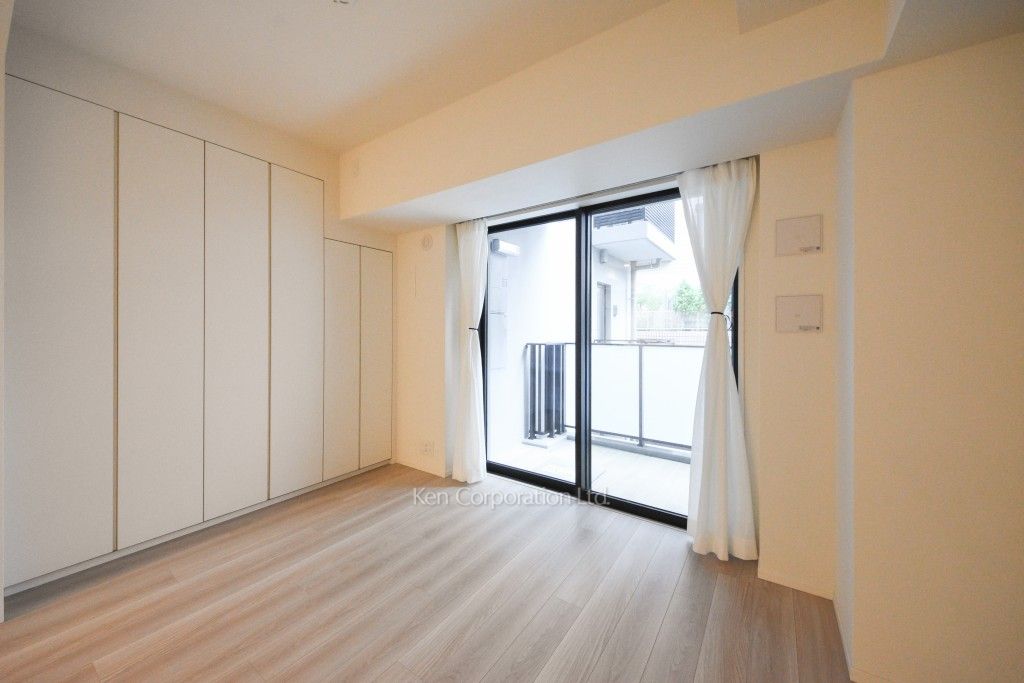 パークアクシスプレミア南青山五丁目の写真 ベッドルーム ※2階の同じ間取タイプを撮影。仕様が異なることがあります。