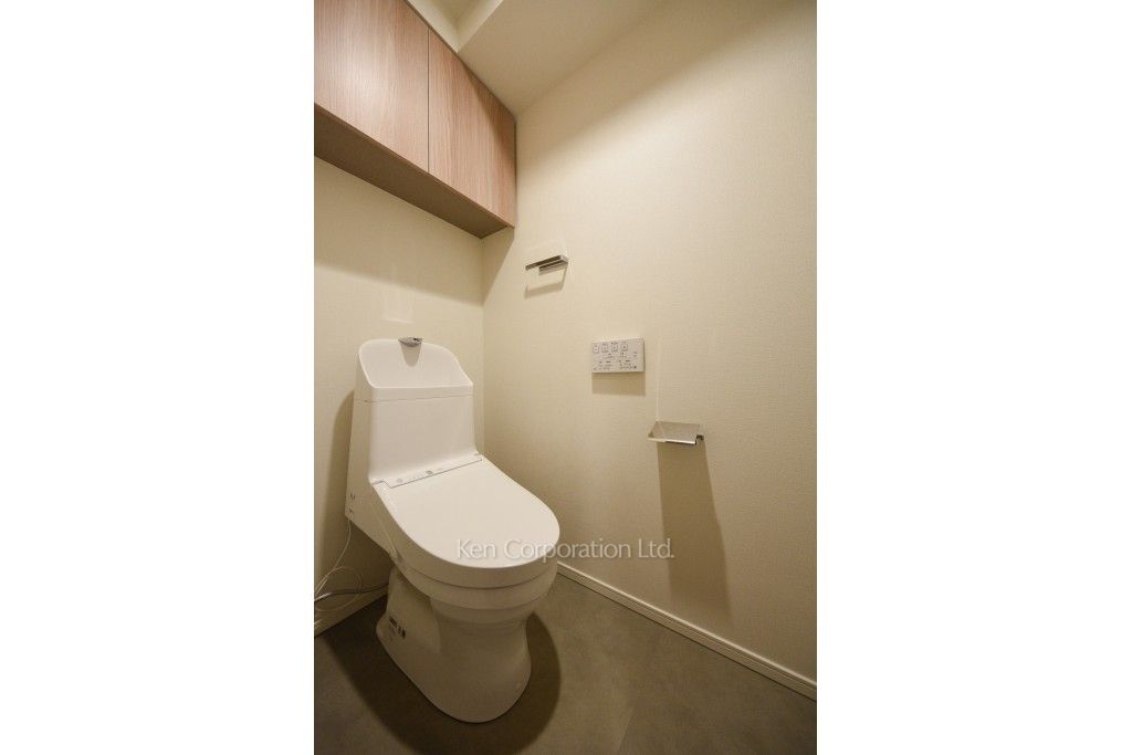 パークアクシスプレミア南青山五丁目の写真 トイレ ※2階の同じ間取タイプを撮影。仕様が異なることがあります。
